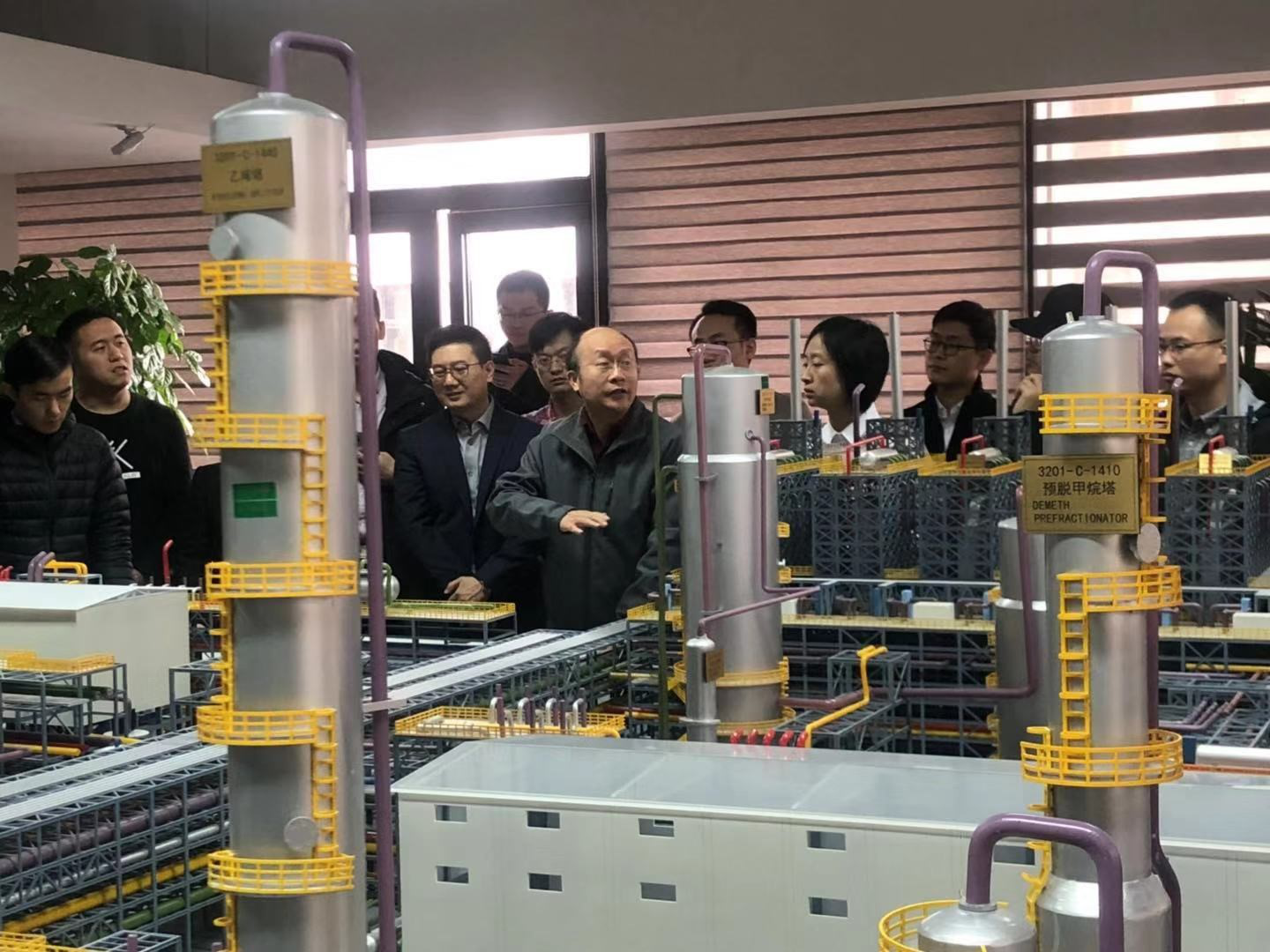 清华大学MEM团队一行参访天九娱乐